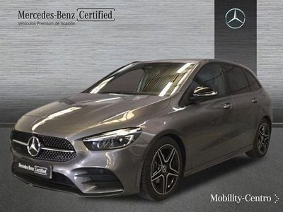 Usado Mercedes B200 150 CV (110 kW) 2024 Gris montaña Monovolumen