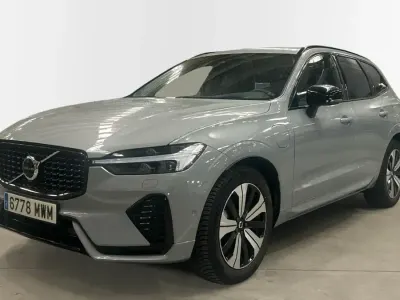 Begagnad Volvo XC60 Ultra 350 HK (257 kW) 2024 Grå SUV