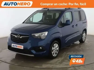 Usado Opel Combo Innovation 110 HP (80 kW) 2019 Azul Monovolume