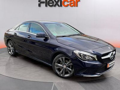 Usado Mercedes CLA220 177 CV (130 kW) 2016 Negro Berlina