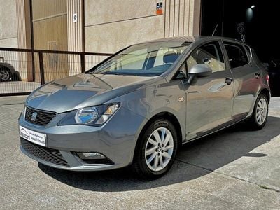 Usado Seat Ibiza Reference 90 CV (66 kW) 2017 Gris / plata Berlina