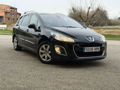 Usado Peugeot 308 SW Active 114 CV (83 kW) 2013 Familiar