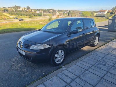 Usado Renault Mégane II Authentique 100 CV (73 kW) 2005 Negro Berlina
