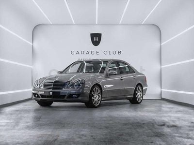Usado Mercedes E220 Classic 170 CV (125 kW) 2009 Gris / plata Berlina