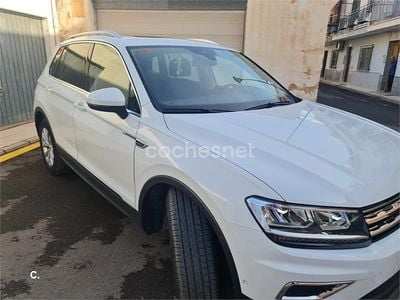 Usado VW Tiguan 125 HP (91 kW) 2018 Branco SUV