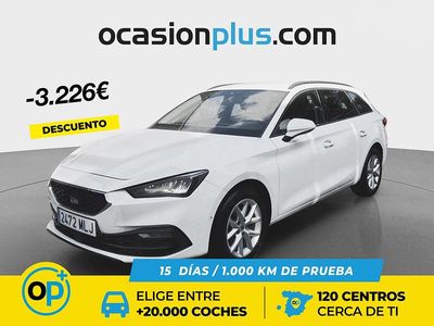 Usado Seat Leon Style 130 CV (95 kW) 2023 Blanco Familiar