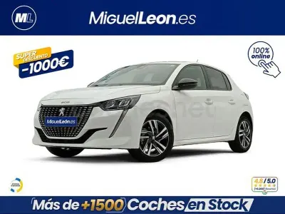 Usado Peugeot 208 Allure 102 CV (75 kW) 2023 Blanco Utilitario