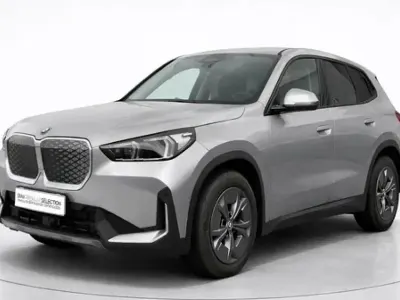 Käytetty BMW iX1 150 kW (204 HP) 2025 Katumaasturi