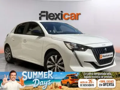 Usado Peugeot 208 Active 101 CV (74 kW) 2023 Blanco Utilitario