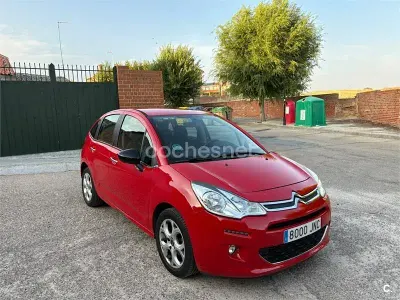 Usado Citroën C3 Live 68 CV (50 kW) 2016 Rojo Berlina