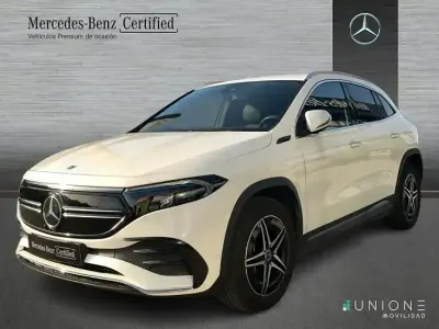 Begagnad Mercedes EQA250 AMG line 139 kW (190 HK) 2022 Vit SUV