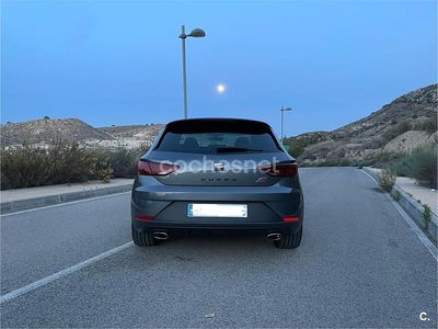 Usado Seat Leon CUPRA 300 CV (220 kW) 2017 Gris / plata Berlina