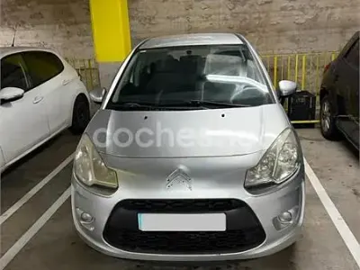 Usado Citroën C3 Attraction 73 CV (53 kW) 2011 Gris / plata Berlina
