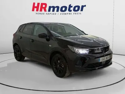 Usado Opel Grandland X GS Line 131 CV (96 kW) 2023 Negro SUV