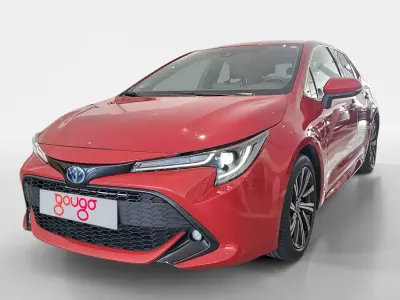 Käytetty Toyota Corolla Style 122 HP (89 kW) 2022 Punainen Sedan
