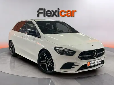 Usado Mercedes B200 150 CV (110 kW) 2023 Blanco Utilitario