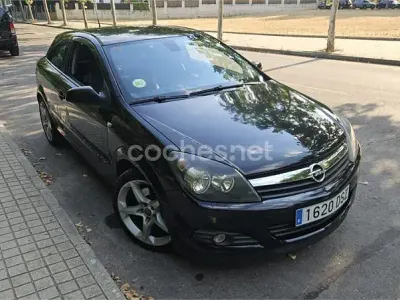Usado Opel Astra GTC