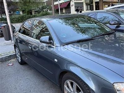 Usado Audi A4 S-Line 130 CV (95 kW) 2007 Gris / plata Berlina