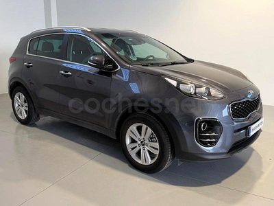 Usado Kia Sportage 132 CV (97 kW) 2017 Gris / plata SUV