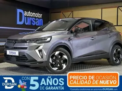 Begagnad Renault Captur Techno 141 HK (103 kW) 2024 Grå SUV
