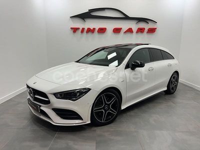 Blanco Usado 2021 Mercedes CLA200 Shooting Brake Familiar | 30.990 €