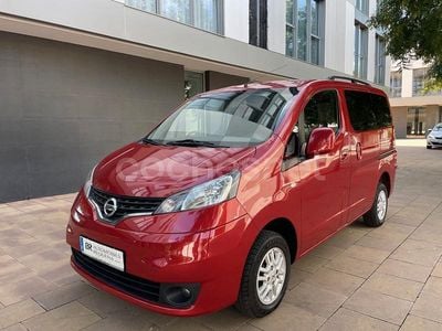 Rojo Usado 2013 Nissan Evalia Monovolumen | 14.850 € (Un poco caro)