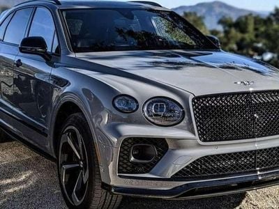 Nuevo Bentley Bentayga 549 CV (403 kW) 2025 Gris SUV