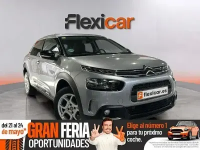 Usado Citroën C4 PureTech 110 HP (80 kW) 2018 Cinzento