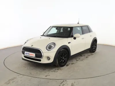 Usado Mini ONE 102 CV (75 kW) 2019 Blanco Utilitario