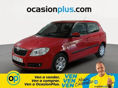 Usado Skoda Fabia 60 HP (44 kW) 2009 Vermelho Citadino