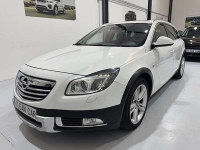 Brugt Opel Insignia Sportive 160 HK (117 kW) 2012 Hvid Stationcar