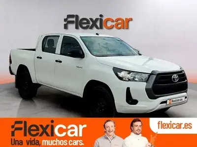 Usado Toyota HiLux 150 CV (110 kW) 2021 Blanco Pickup/Camioneta