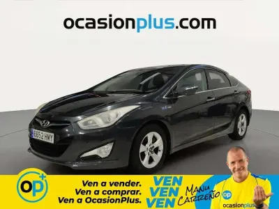 Usado Hyundai i40 GLS 135 CV (99 kW) 2012 Gris Berlina