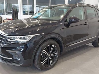 Usado VW Tiguan Life 150 CV (110 kW) 2024 Negro SUV