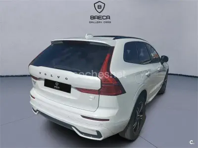 Usado Volvo XC60 R-Design 340 CV (250 kW) 2022 Blanco SUV
