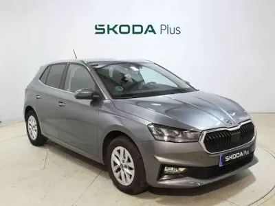 Używany Skoda Fabia Selection 116 KM (85 kW) 2025 Szary Hatchback