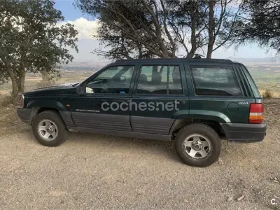 Usado Jeep Grand Cherokee Laredo 185 CV (136 kW) 1996 Verde SUV