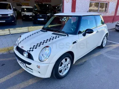 Usado Mini ONE 90 CV (66 kW) 2006 Blanco Utilitario