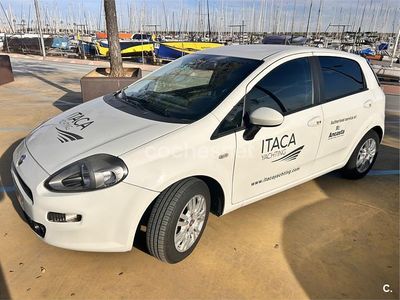 Usado Fiat Punto Easy 70 CV (51 kW) 2013 Blanco Utilitario