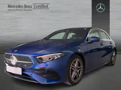 Usado Mercedes A180 136 CV (100 kW) 2025 Azul