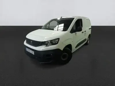 Usado Peugeot Partner Premium 102 CV (75 kW) 2021 Blanco Monovolumen