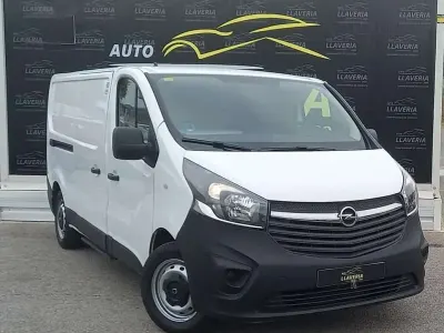 Usado Opel Vivaro S 94 CV (69 kW) 2017 Blanco Monovolumen