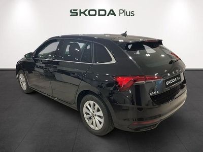 Negro Nuevo 2025 Skoda Scala Selection Utilitario | 23.390 € (Precio justo)