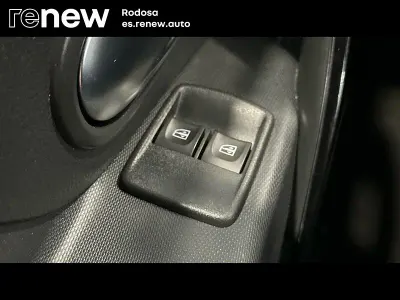 Usado Dacia Sandero 95 CV (69 kW) 2019 Blanco Berlina