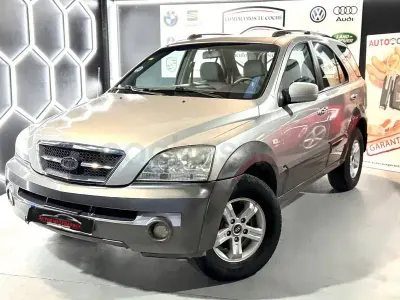 Usado Kia Sorento EX 139 CV (102 kW) 2005 Gris / plata SUV