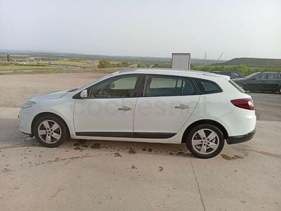 Usado Renault Mégane GrandTour Business 105 CV (77 kW) 2009 Blanco Familiar