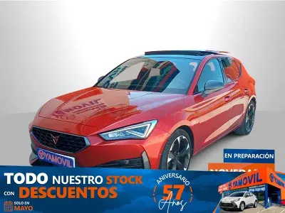 Käytetty Cupra Leon 150 HP (110 kW) 2023 Punainen Sedan