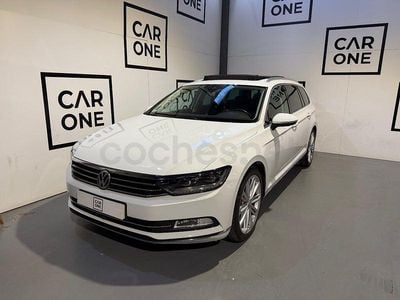 Usado VW Passat Advance 150 CV (110 kW) 2015 Blanco Familiar