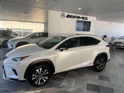 Lexus NX300h