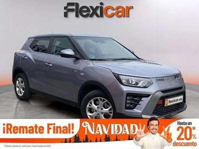 Gris Usado 2025 Ssangyong (KGM) Tivoli SUV | 16.990 € (Precio justo)